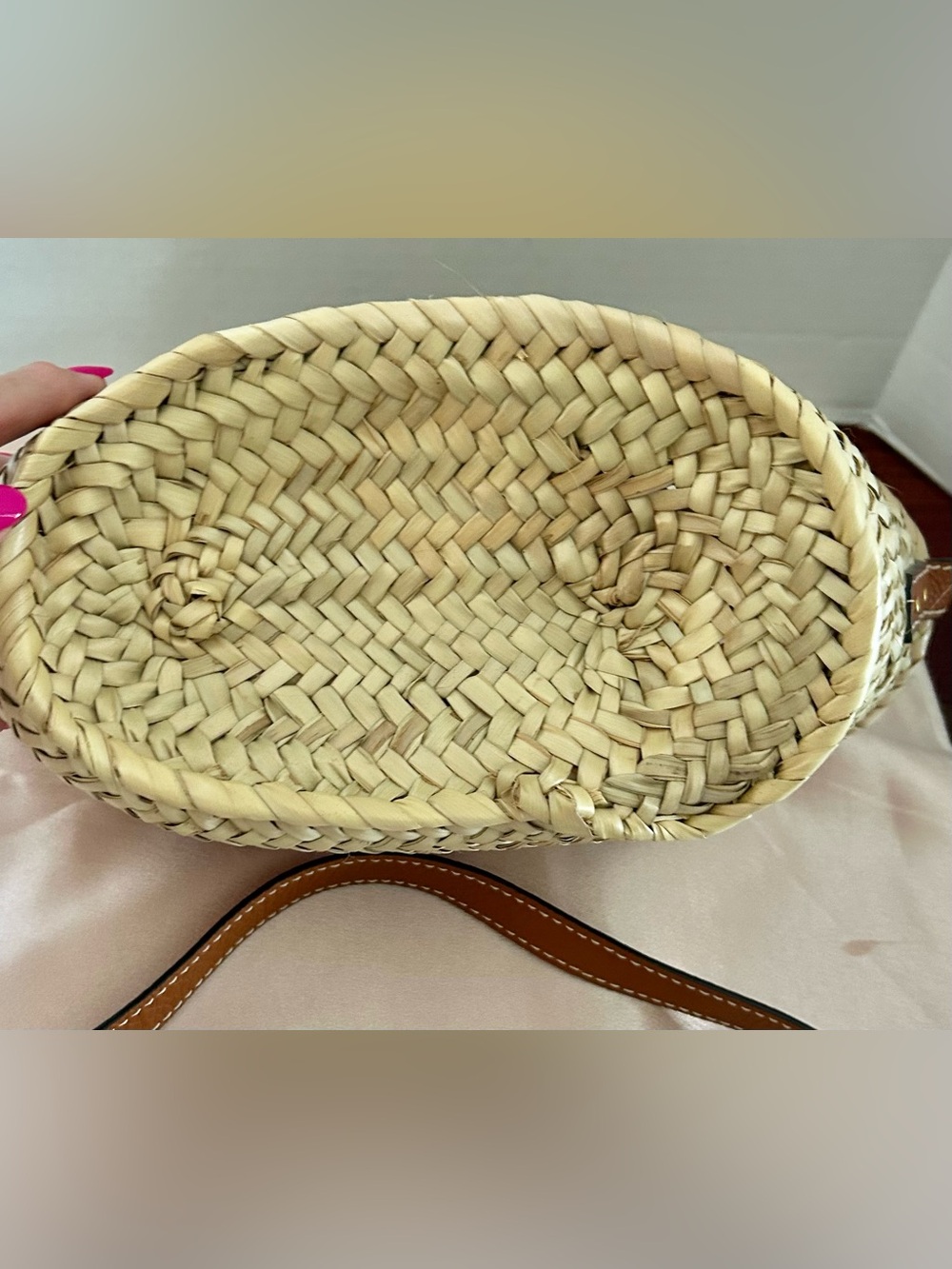 New Chloe Raffia Marcie Bag-PRICE IS FIRM - Picture 6 of 14